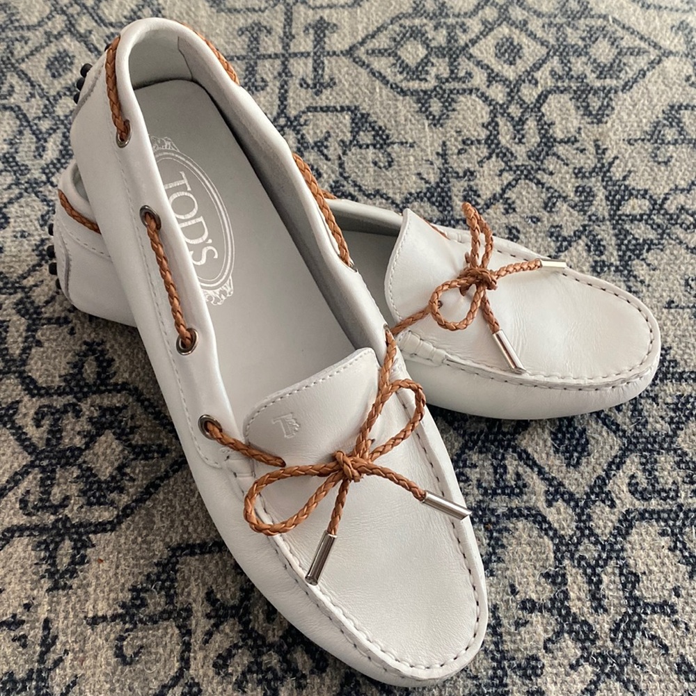 Tod’s Gommino loafers size 38 Italy 7.5 Us